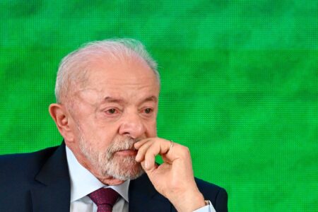 Governo Lula tenta acelerar 2.672 nomeações antes de trava eleitoral