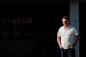 Moraes dá 48 horas para Exército entregar armas de Bolsonaro à PF