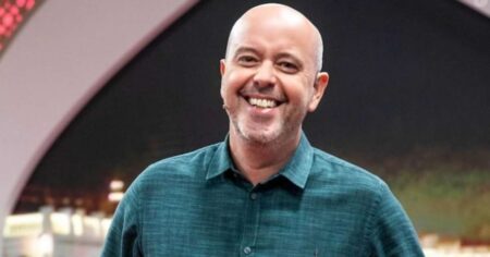 Globo afasta Alex Escobar da cobertura da Copa após mal-estar ao vivo
