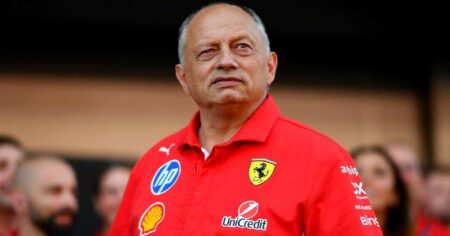 Vasseur segura euforia na Ferrari após vitória de Hamilton em Barcelona