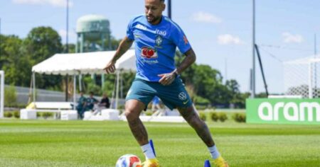 Neymar acelera retorno à Seleção contra a Escócia com treino nos EUA
