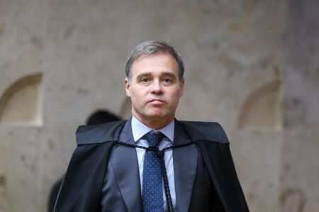 Mendonça dá 48h para Papuda explicar ação na cela do Careca do INSS