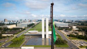 Durigan alerta Congresso: pautas-bomba tornam Brasil ingovernável