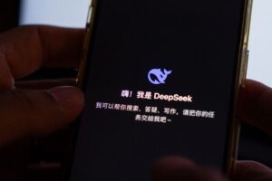 DeepSeek capta US$ 7,4 bi e vira maior startup chinesa de IA