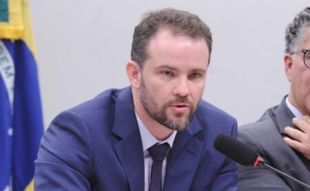 STF estuda súmula para travar projetos que elevam gasto sem custeio