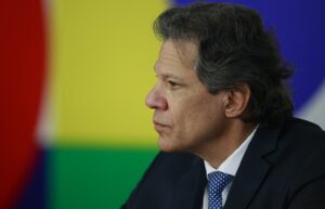 Haddad define França como vice em SP; Tebet e Marina disputam o Senado