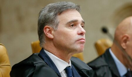 Liminar protege 130 mil empresas de multas por risco psicossocial da NR-1
