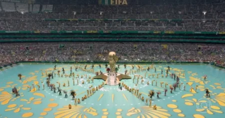 Globo lidera abertura da Copa, e Record supera SBT em SP