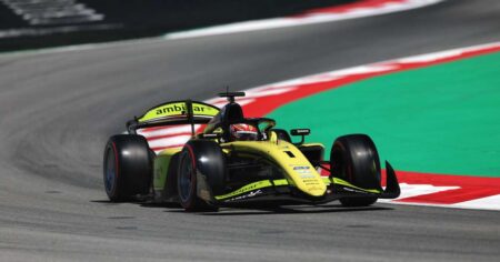 Rafa Câmara disputa sprint da F2 em Barcelona neste sábado