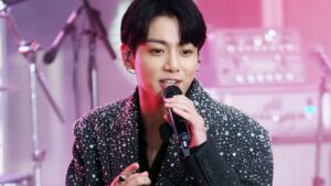 Justiça da Coreia decide caso de brasileira suspeita de perseguir Jungkook