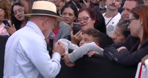 Lula chama Neymar de ‘convocado home office’ e elogia Marta em agenda