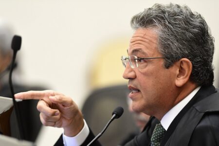 CNJ dá prazo até quinta para 5 tribunais explicarem R$ 30 bilhões em depósitos no BRB
