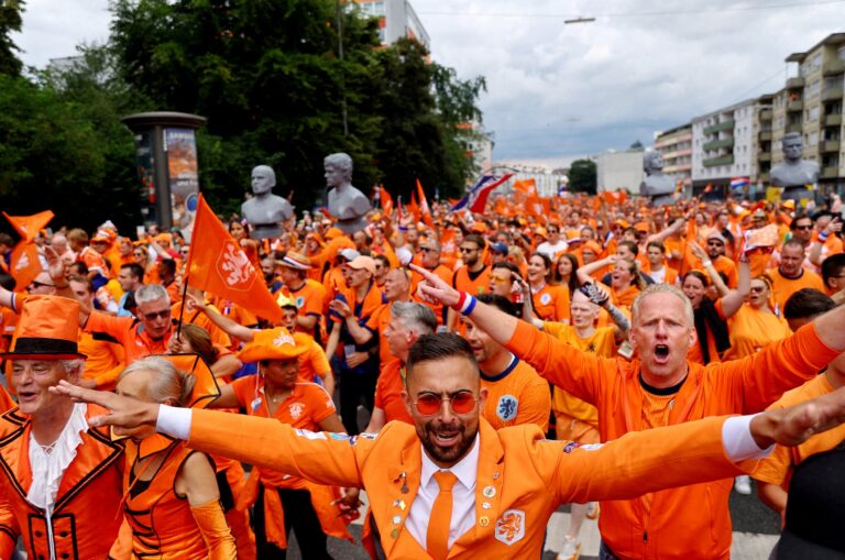 Alemanha e Holanda entram em campo neste domingo na Copa 2026; veja jogos