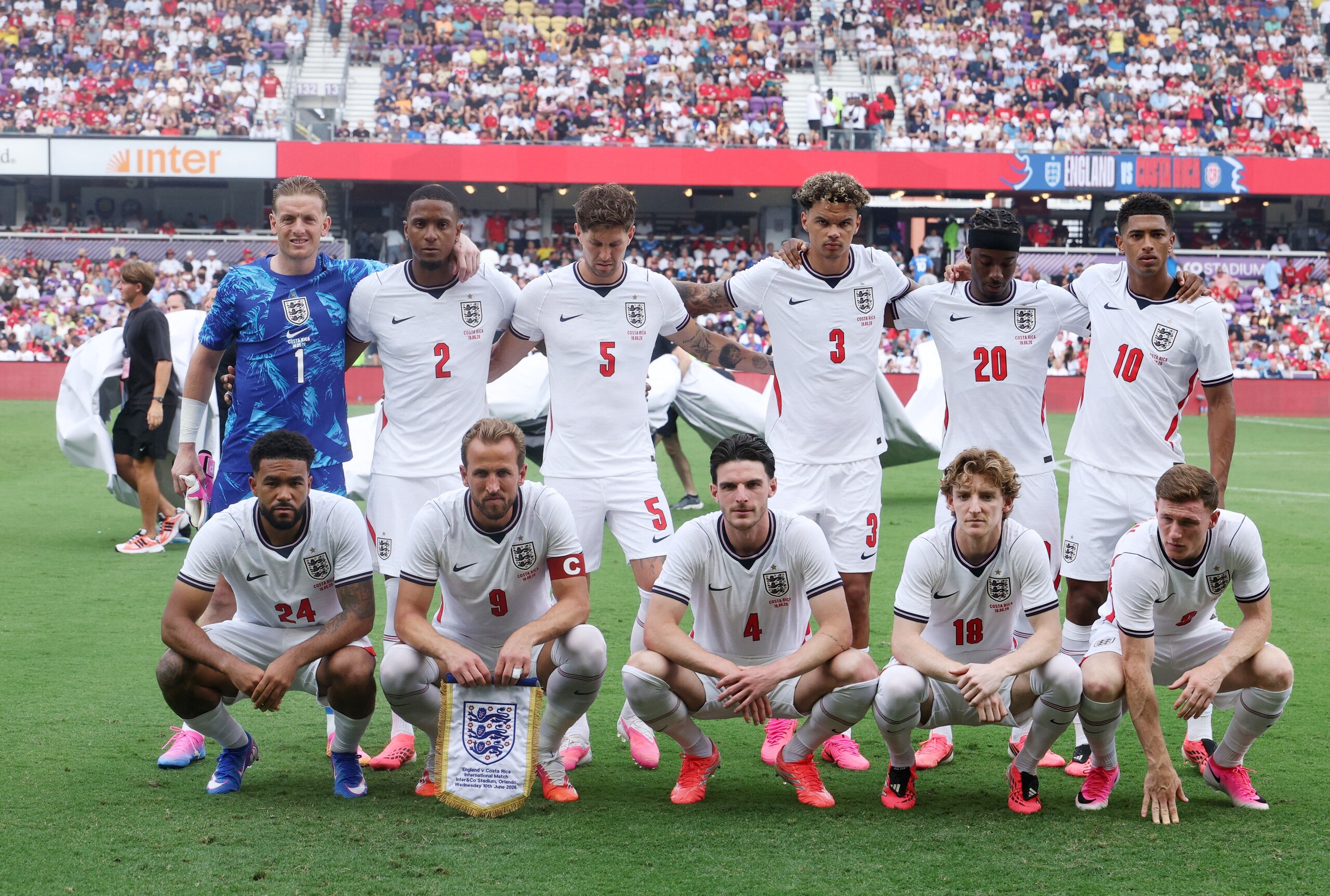 Inglaterra estreia contra Croácia com elenco de R$ 7,98 bi; veja jogos