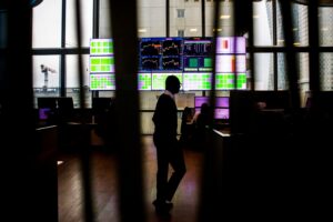 Tecnologia impulsiona Stoxx 600 a novo recorde de 640,18 pontos na Europa