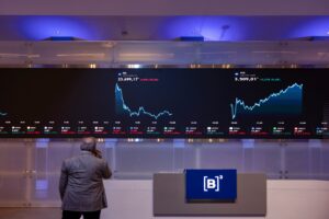 Estrangeiros sacam R$ 1,5 bi da Bolsa em um dia