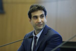 Galípolo liquida 17 instituições no BC e supera Proer dos anos 90 após caso Master