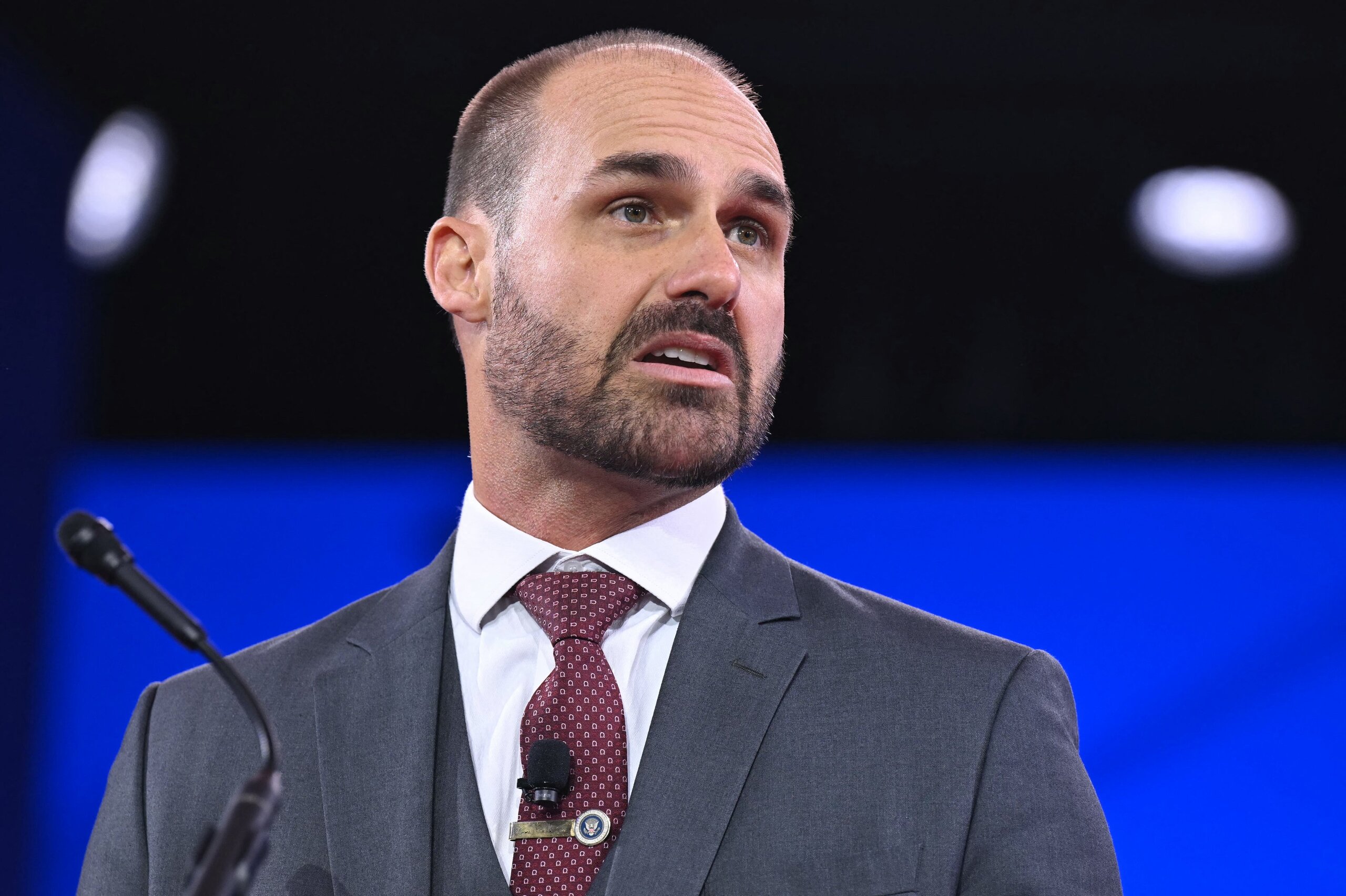 Eduardo Bolsonaro pode pegar até 4 anos por coação à Justiça no STF