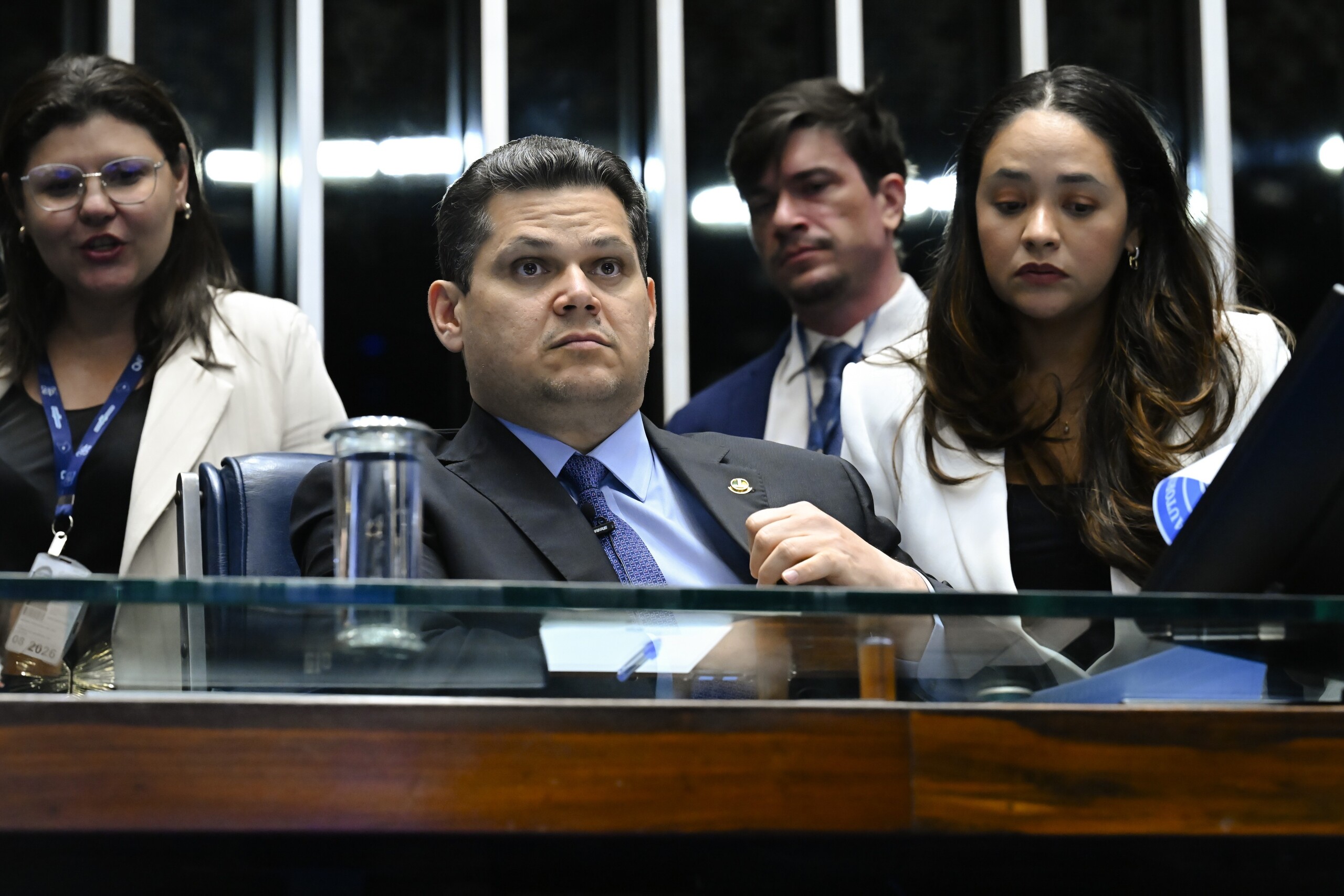 Alcolumbre anuncia ida do Senado à Justiça por verba de Jaques Wagner