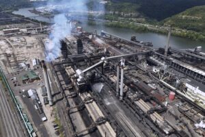 Trump libera compra da U.S. Steel pela Nippon, mas mantém vigilância dos EUA