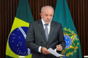 Lula leva ao G7 pauta comercial para conter tarifas e abrir frente com Japão