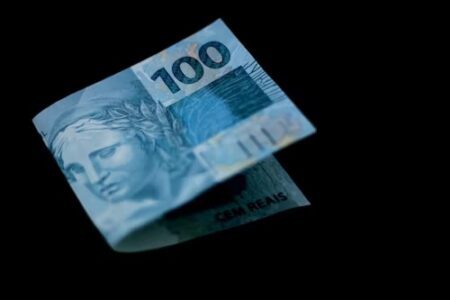 Tesouro paga R$ 834,8 milhões em dívidas de estados e municípios