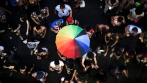 EUA alertam cidadãos sobre golpes na Parada LGBT+ de São Paulo
