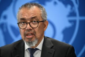 Congo reduz suspeitos de Ebola para 116 após testes em massa