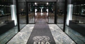 FIFA anuncia piso de US$5 mil por dia para times convocados da Copa