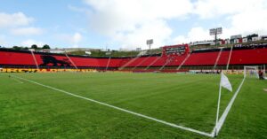 Vitória e Fortaleza decidem a Copa do Nordeste no Barradão às 16h