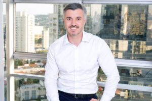 Presidente reeleito do Confea, Vinicius Marchese anuncia licença do cargo para disputar vaga de deputado federal pelo PSD