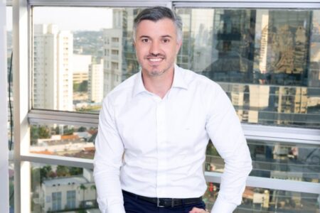 Presidente reeleito do Confea, Vinicius Marchese anuncia licença do cargo para disputar vaga de deputado federal pelo PSD