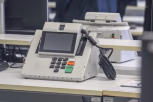 Datafolha mede efeito de tarifaço e prisão de Bolsonaro na eleição de 2026