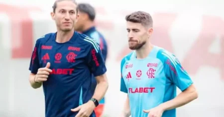 Jorginho confirma contato de Filipe Luís, mas garante permanência no Flamengo