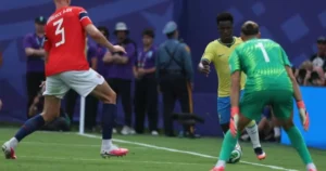Fifa vende pedaços do gramado da final por até R$ 17 mil; Brasil fica fora