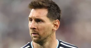 Fifa escala “favorito de Messi” para Argentina x Inglaterra e irrita ingleses