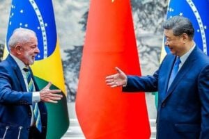 Lula e Xi aceleram tratativas por acordo comercial entre China e Mercosul