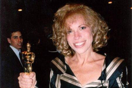 Carly Simon revela diagnóstico de Parkinson e anuncia álbum após 18 anos