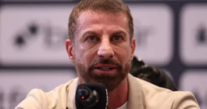 TJ-RJ recoloca Pedrinho no comando da SAF do Vasco e suspende intervenção