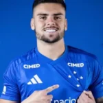 Cruzeiro anuncia Gabriel Pec por cinco temporadas até 2031