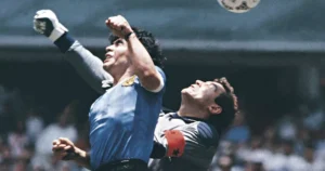 Argentina e Inglaterra revivem duelo de Maradona por vaga na final da Copa