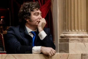 Argentina diz que paga US$ 4,3 bi da dívida e testa confiança do mercado