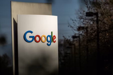 Comissão Europeia multa Google em US$ 1,02 bilhão por abuso em buscas