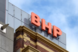Greve de 8h em porto da BHP na Austrália ameaça embarques de US$ 80 mi/dia e eleva minério