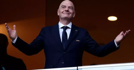 Copa do Mundo 2030: Fifa avalia torneio com 64 seleções e 128 jogos
