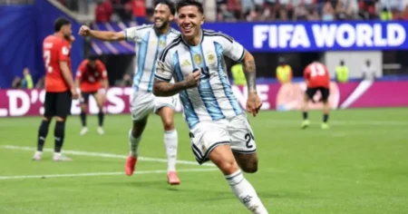 Copa 2026: Enzo Fernández decide virada da Argentina sobre o Egito