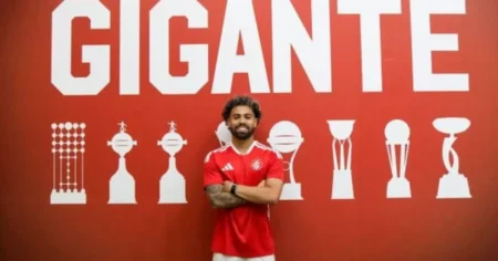 Internacional traz Calebe do Fortaleza por empréstimo até junho de 2027