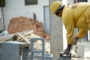 Custo da construção sobe 1,19% e tem maior alta desde 2022