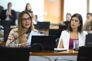 Senado aprova Pix Pensão para desconto automático de pensão