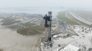 SpaceX aborta 13º voo da Starship no último segundo após falha em motores
